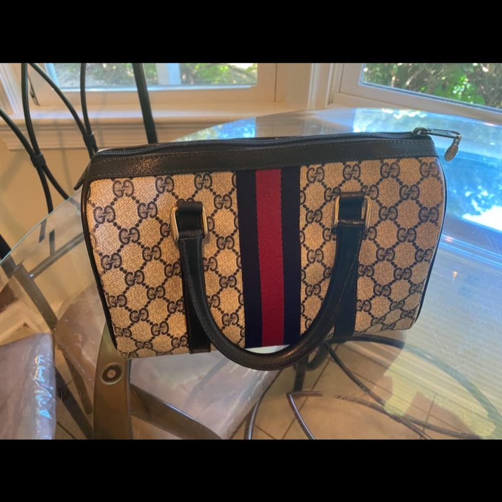 Gucci Beige and Red Handbag - Picture 2 of 5